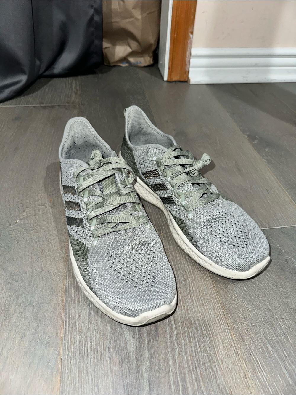 Men's adidas shoes size 11